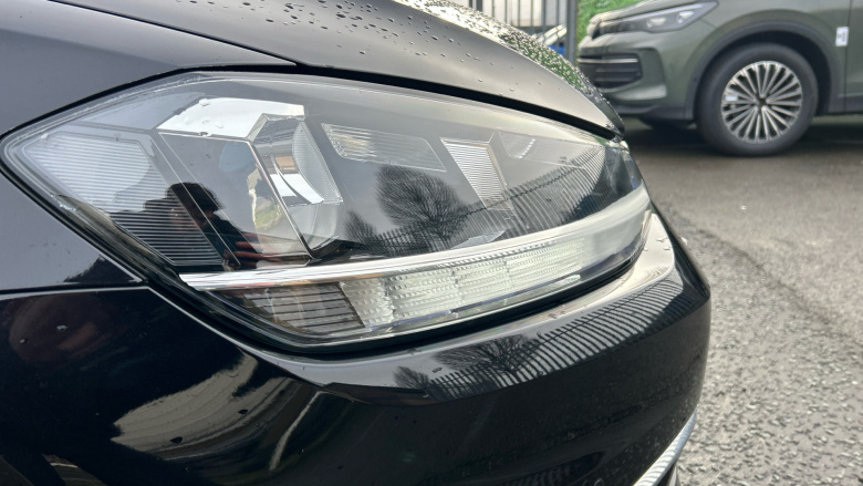 Volkswagen Golf 1.5 TSI EVO SE [Nav] 5dr DSG Petrol Hatchback